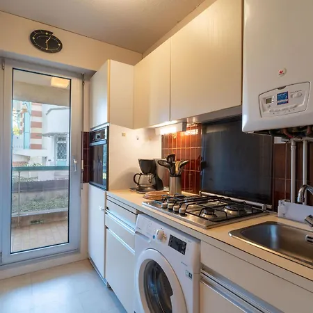 Eugenie-3 By Interhome Apartmán