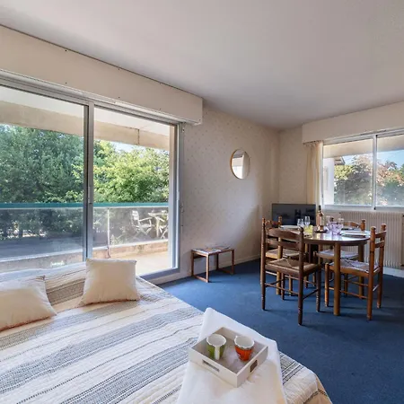 Eugenie-3 By Interhome Apartmán *